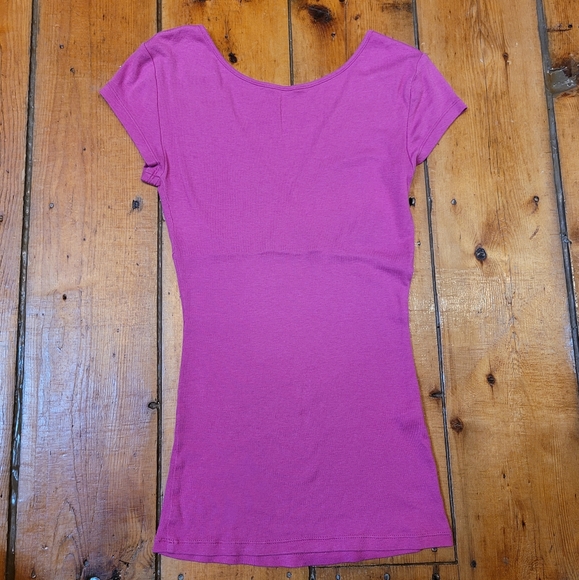 Express Sexy Basic Tee V-neck Fitted Pink Sz XS - Picture 2 of 4